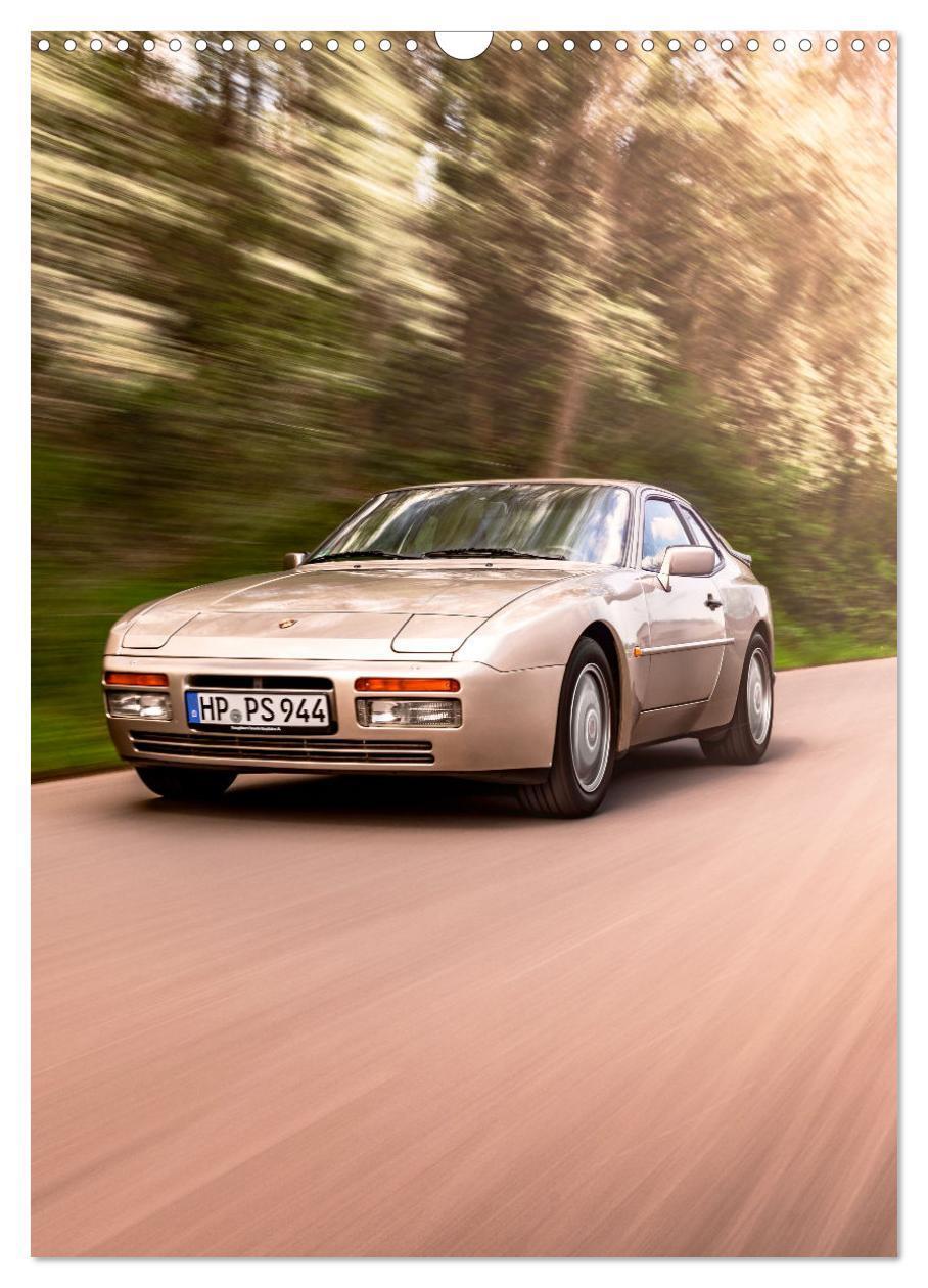 Bild: 9783435921966 | Porsche 944 - Fine Art (Wandkalender 2025 DIN A3 hoch), CALVENDO...