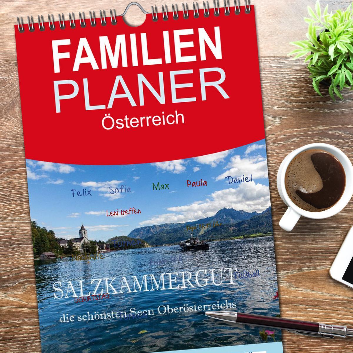 Bild: 9783457106310 | Familienplaner 2025 - Salzkammergut - Die schönsten Seen...