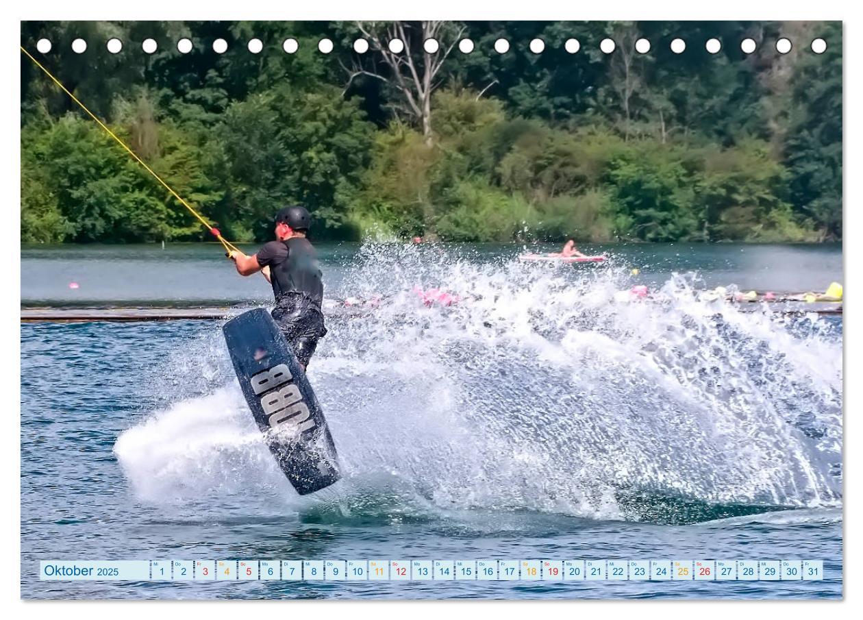 Bild: 9783435368303 | Wakeboarden (Tischkalender 2025 DIN A5 quer), CALVENDO Monatskalender