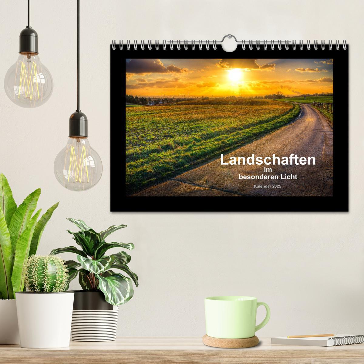 Bild: 9783435790135 | Landschaften im besonderen Licht (Wandkalender 2025 DIN A4 quer),...