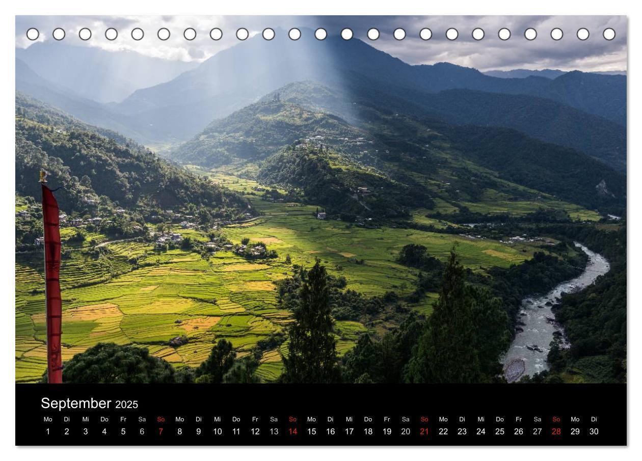 Bild: 9783435635740 | Bhutan - Reise durch das Land des Donnerdrachens (Tischkalender...