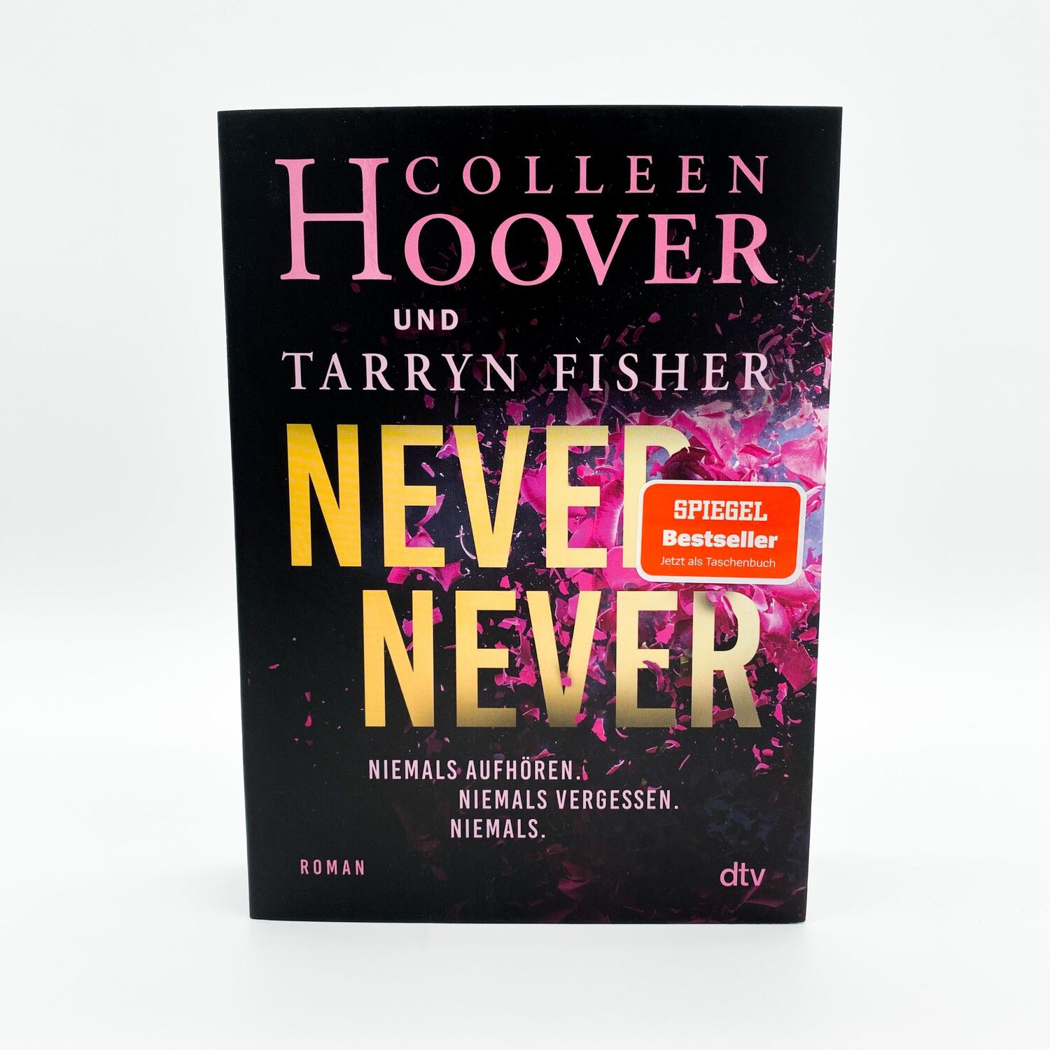 Bild: 9783423718677 | Never Never | Roman | Colleen Hoover (u. a.) | Taschenbuch | 416 S.