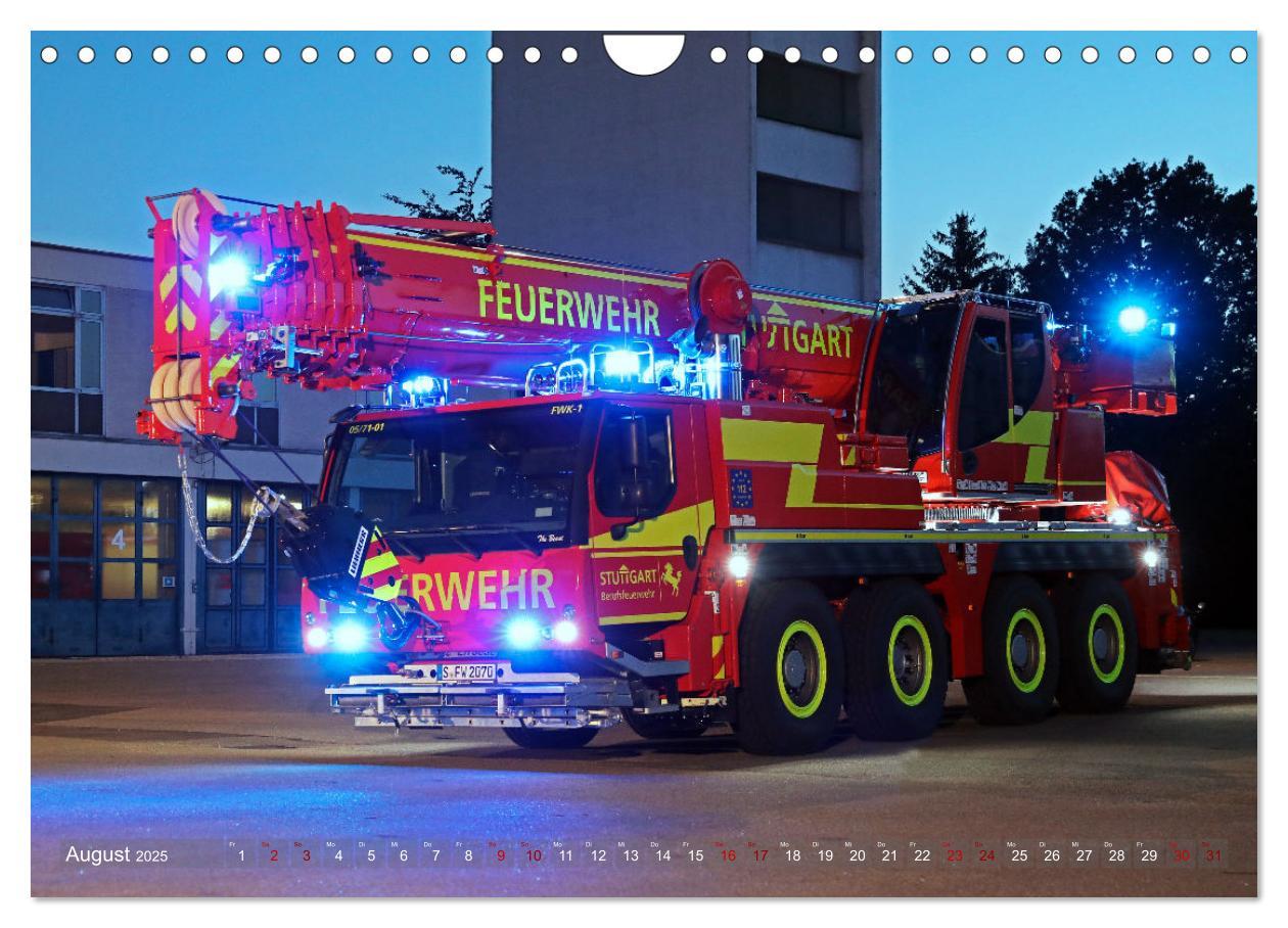 Bild: 9783383968068 | Einsatzfahrzeuge der Feuerwehr Stuttgart (Wandkalender 2025 DIN A4...