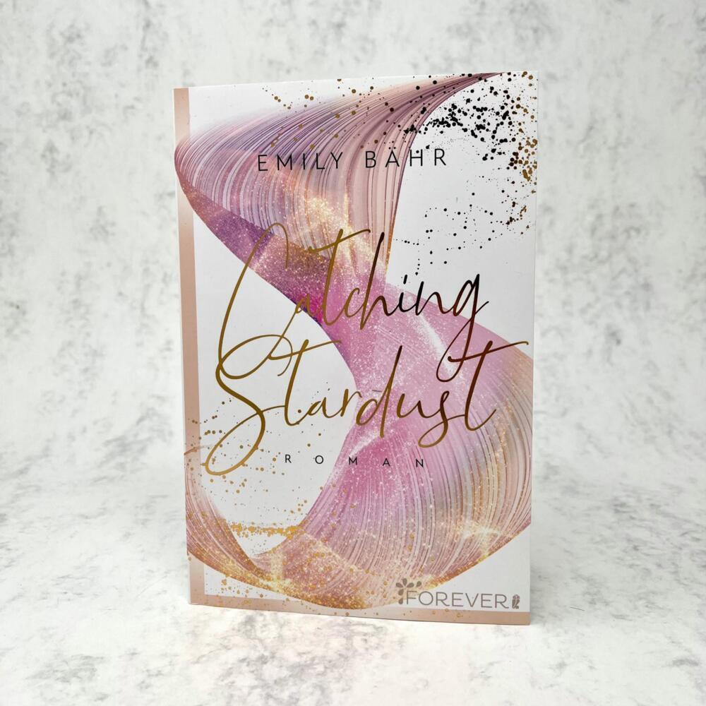 Bild: 9783958186392 | Catching Stardust | Roman Die neue Own Voice New Adult-Reihe | Bähr