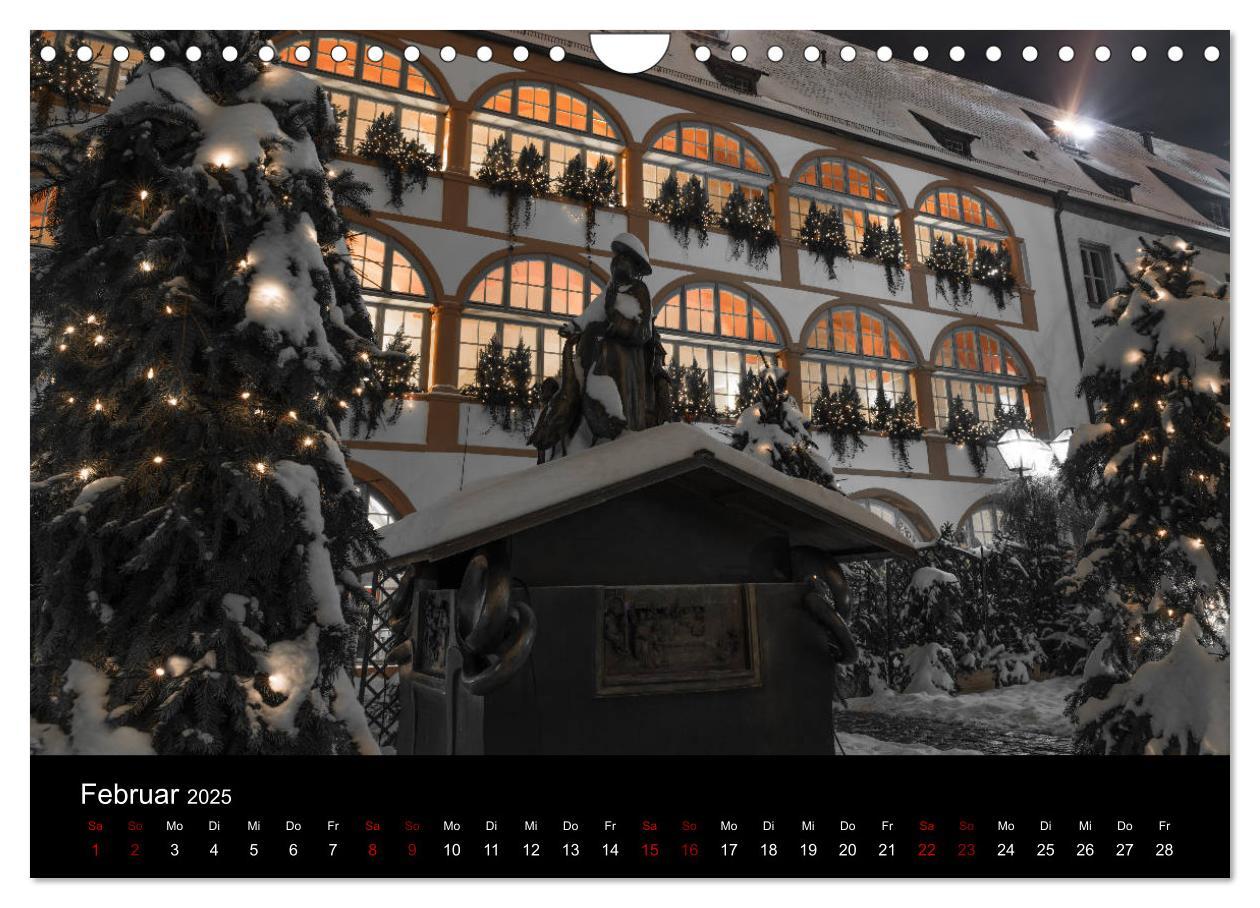 Bild: 9783435384563 | Regensburg bei Nacht (Wandkalender 2025 DIN A4 quer), CALVENDO...