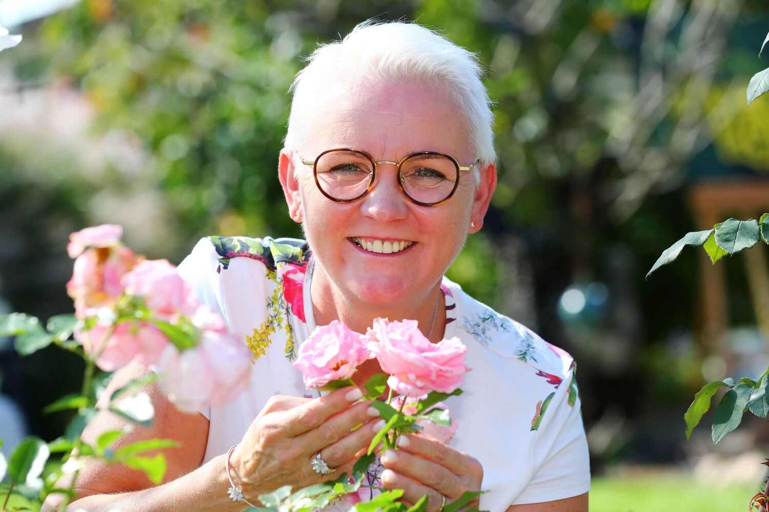 Autor: 9783742322968 | Aromatherapie für Senioren | Tuula Misfeld | Taschenbuch | 192 S.