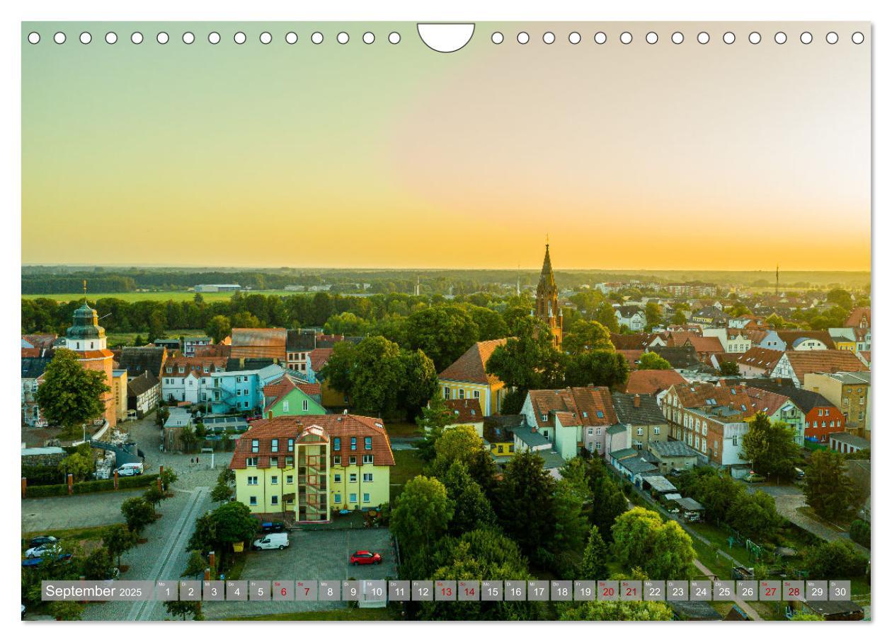 Bild: 9783383917929 | Ein Blick auf Ueckermünde (Wandkalender 2025 DIN A4 quer), CALVENDO...