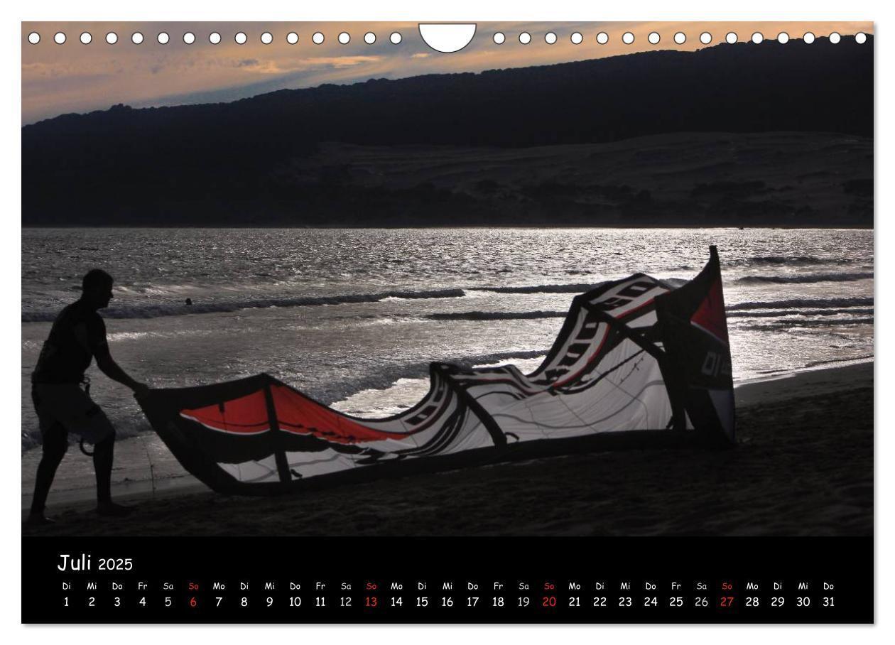 Bild: 9783435749508 | Kitesurfen ¿ Faszination auf dem Wasser (Wandkalender 2025 DIN A4...