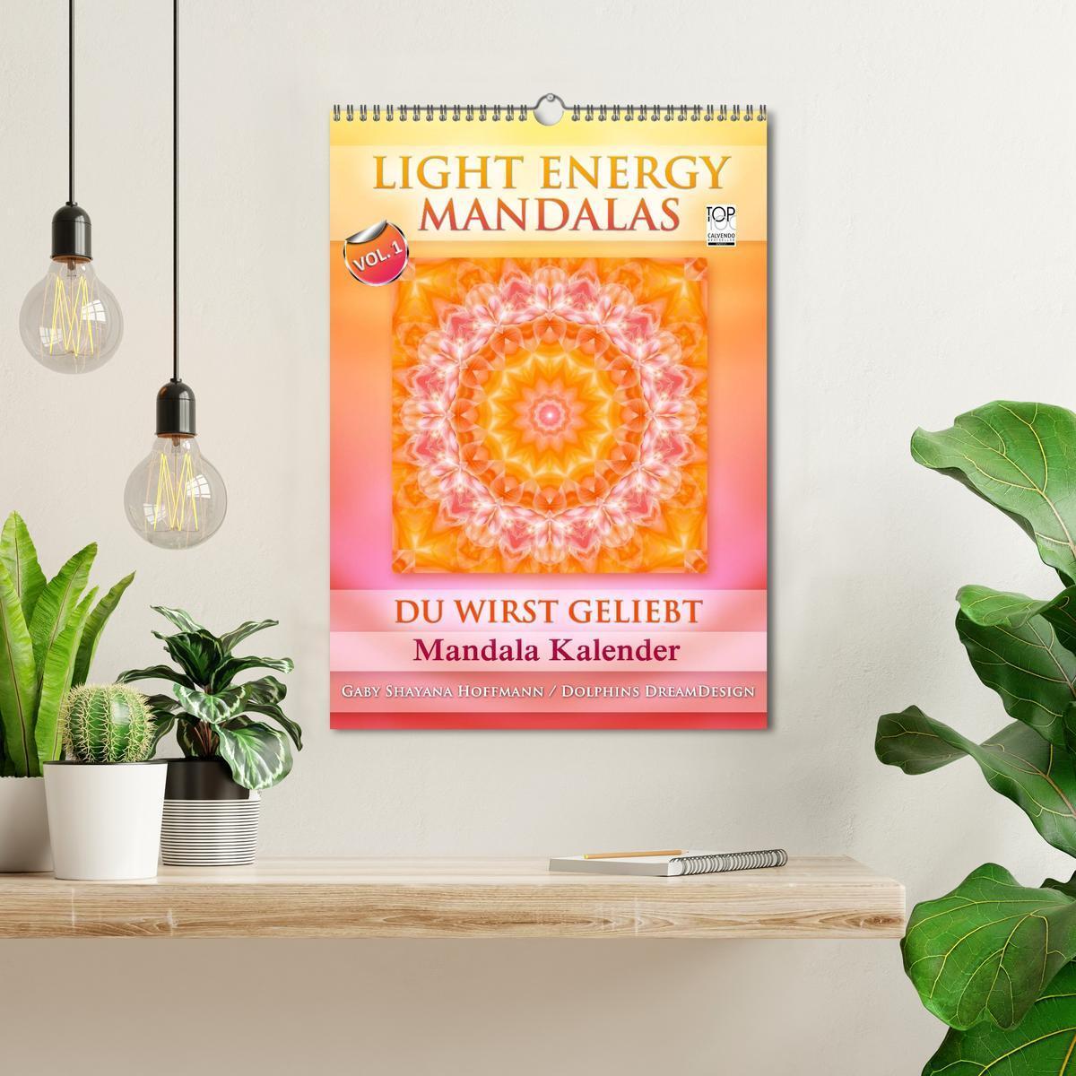 Bild: 9783457086209 | Light Energy Mandalas - Kalender - Vol. 1 (Wandkalender 2025 DIN A3...