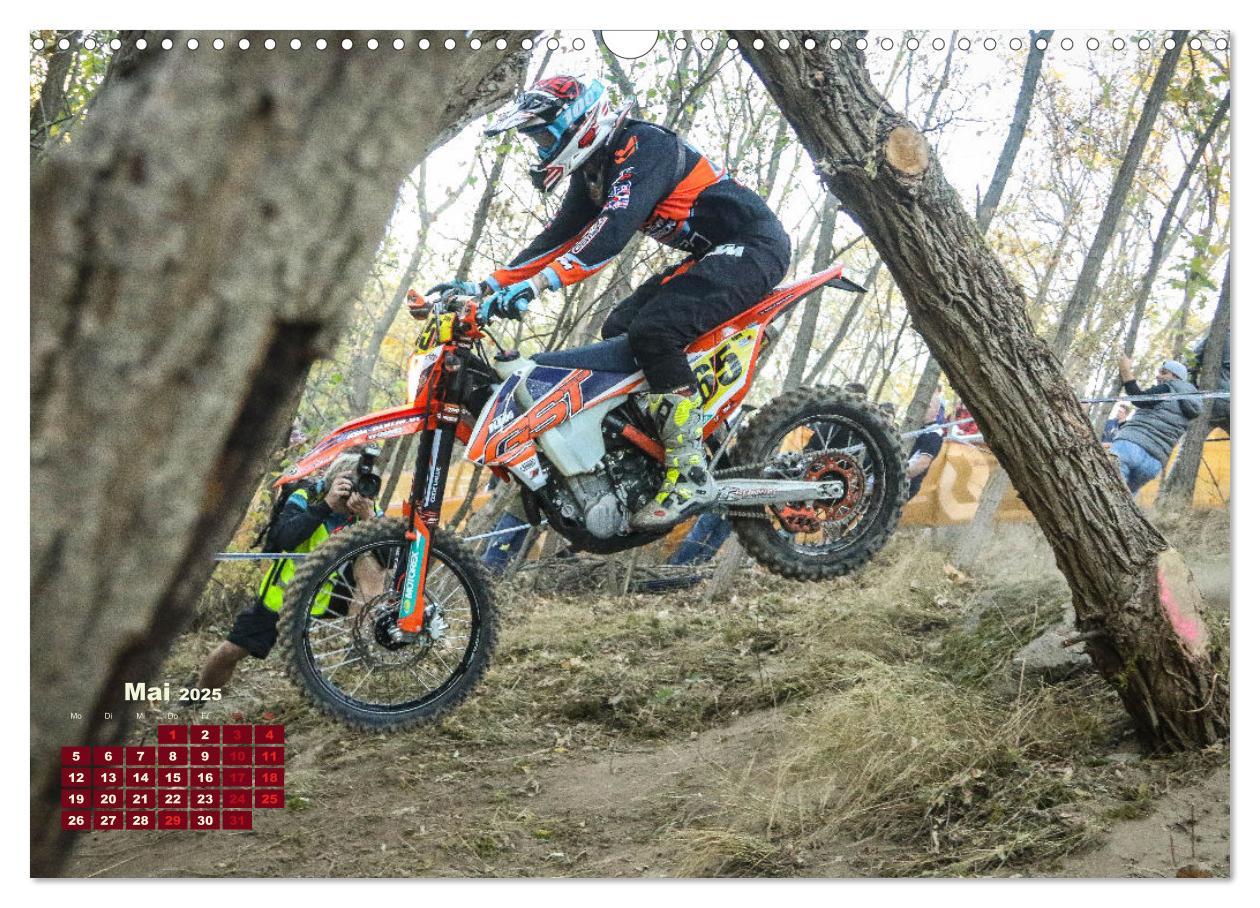 Bild: 9783435105519 | Enduro Mit Speed durch`s Gelände (Wandkalender 2025 DIN A3 quer),...