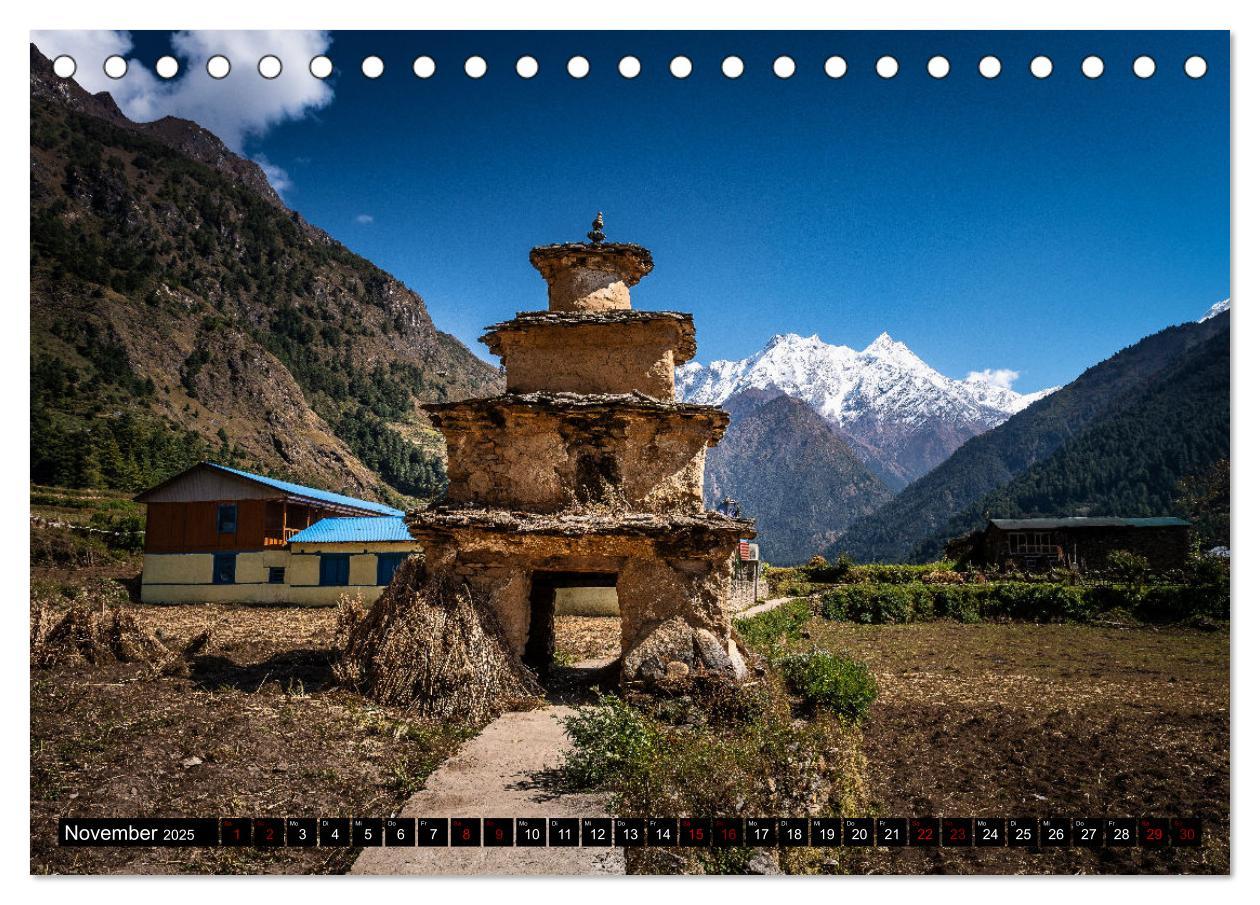 Bild: 9783383836428 | Nepal Tsum Valley - Tal des Glücks (Tischkalender 2025 DIN A5...