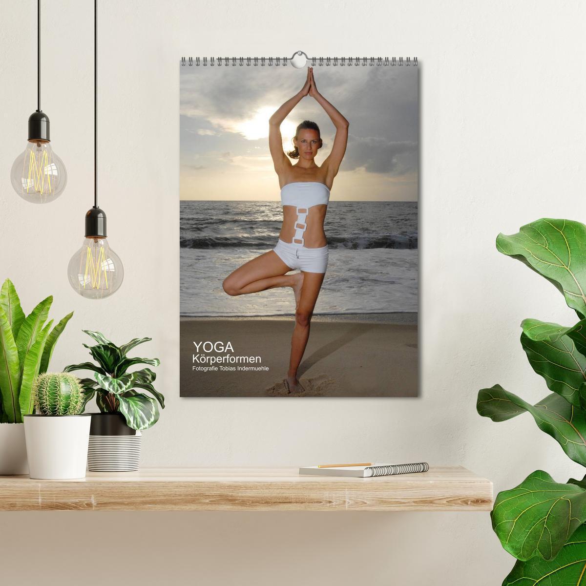 Bild: 9783457023211 | Yoga Körperformen (Wandkalender 2025 DIN A3 hoch), CALVENDO...