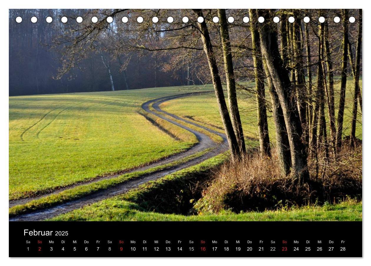 Bild: 9783435782604 | Wege 2025 (Tischkalender 2025 DIN A5 quer), CALVENDO Monatskalender