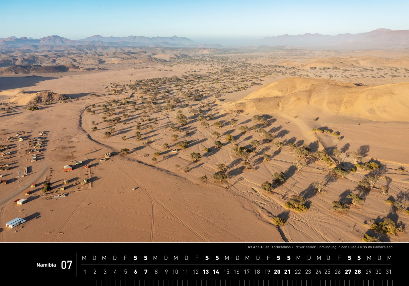 Bild: 9783968553481 | 360° Namibia Premiumkalender 2024 | Thomas Dreßler | Kalender | 2024