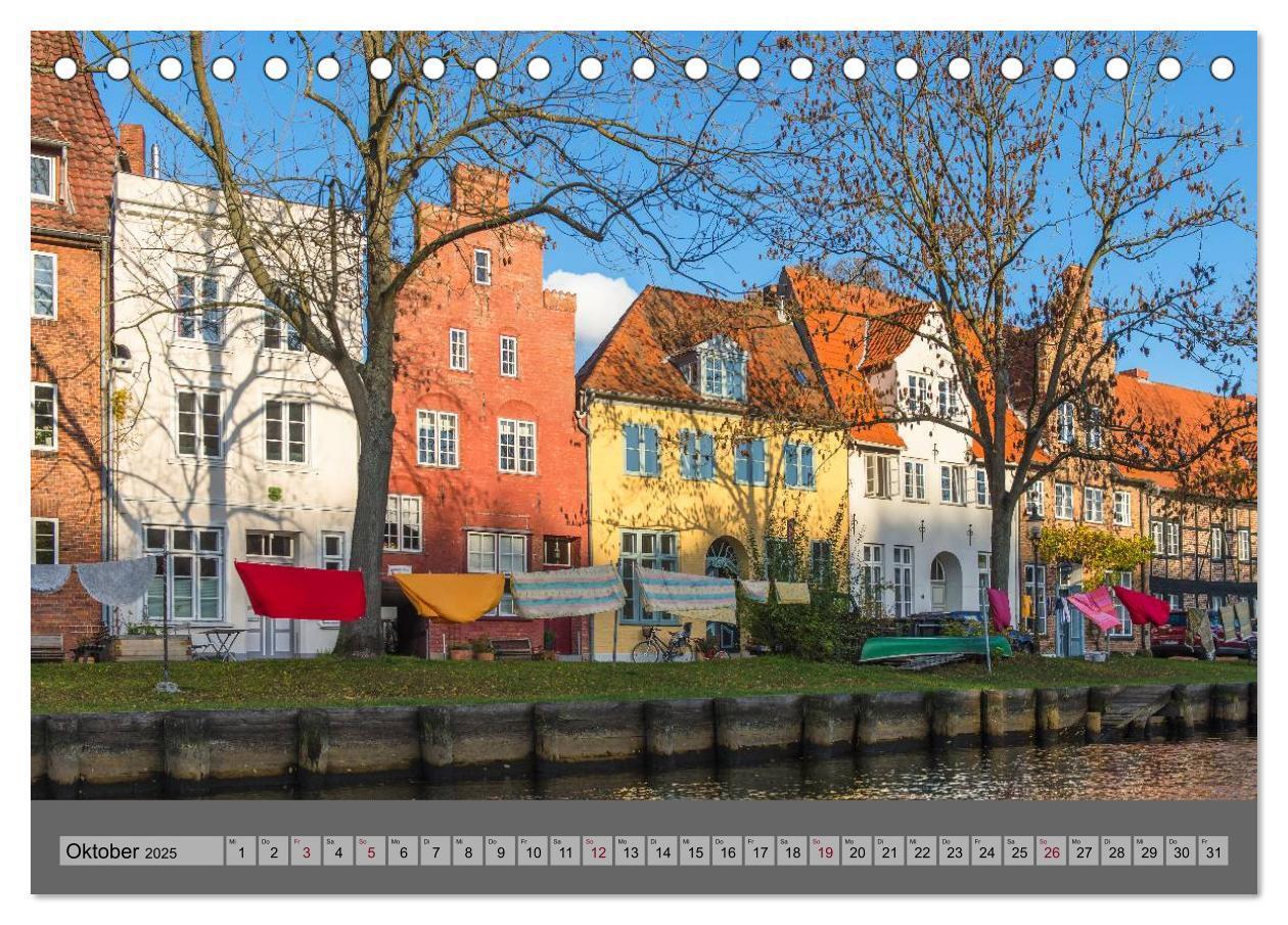 Bild: 9783435697182 | Ansichten der Lübecker Altstadtinsel (Tischkalender 2025 DIN A5...