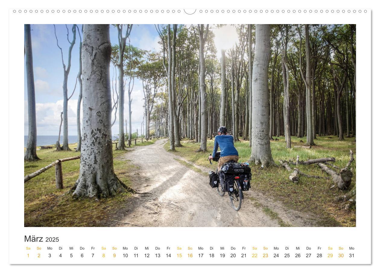 Bild: 9783435128693 | Radreiseglück Ostsee (Wandkalender 2025 DIN A2 quer), CALVENDO...