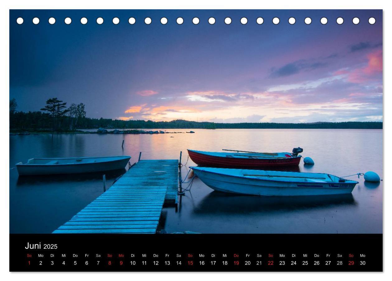 Bild: 9783435580248 | Skandinavien - Im Licht des Nordens (Tischkalender 2025 DIN A5...