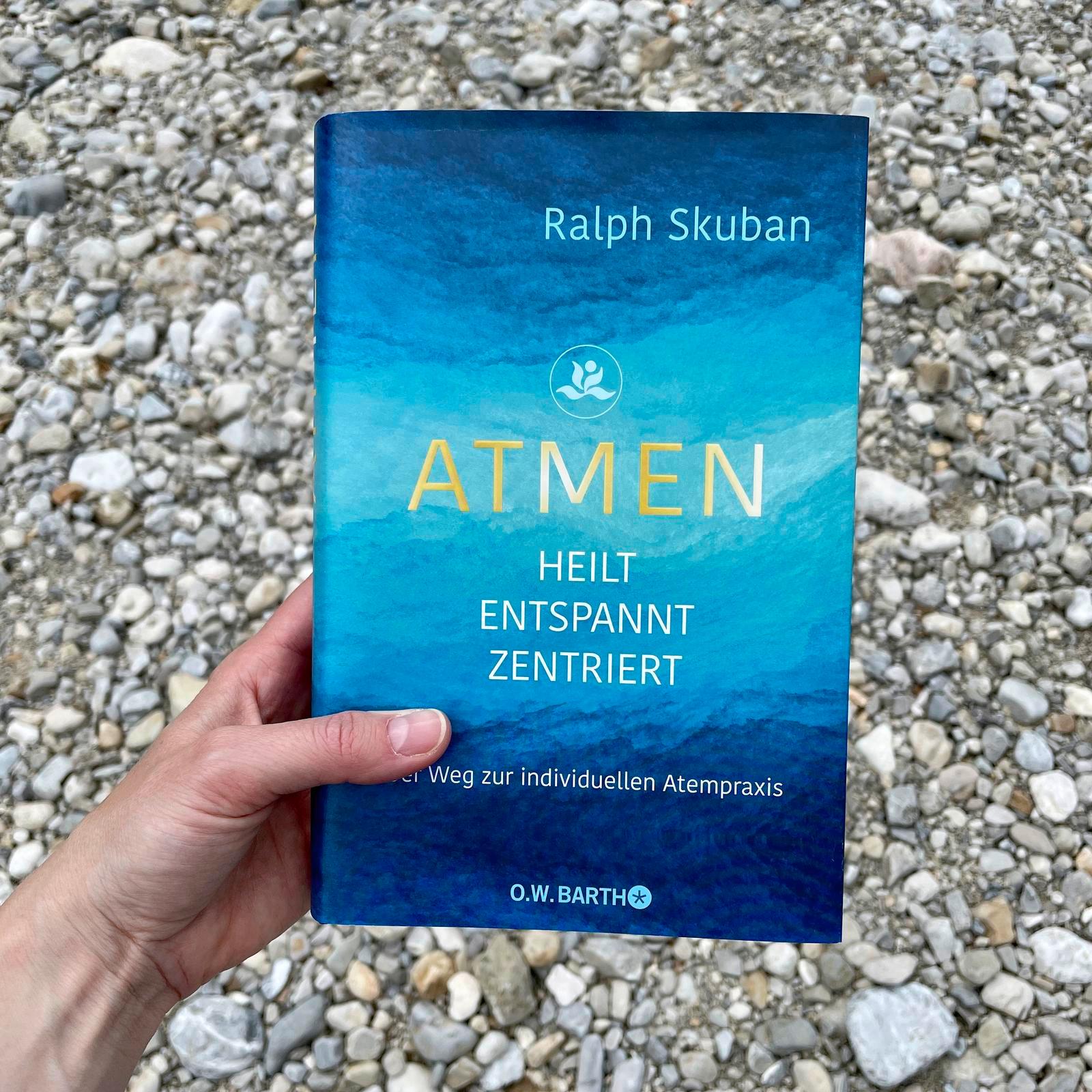 Bild: 9783426293249 | ATMEN - heilt - entspannt - zentriert | Ralph Skuban | Buch | 336 S.