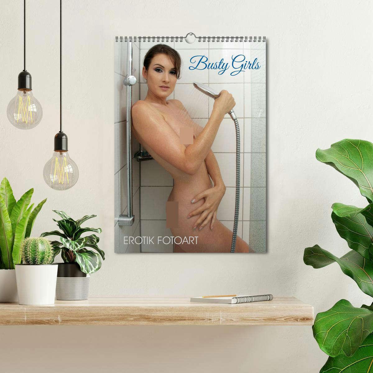 Bild: 9783435905294 | Erotik Fotoart - Busty Girls (Wandkalender 2025 DIN A3 hoch),...