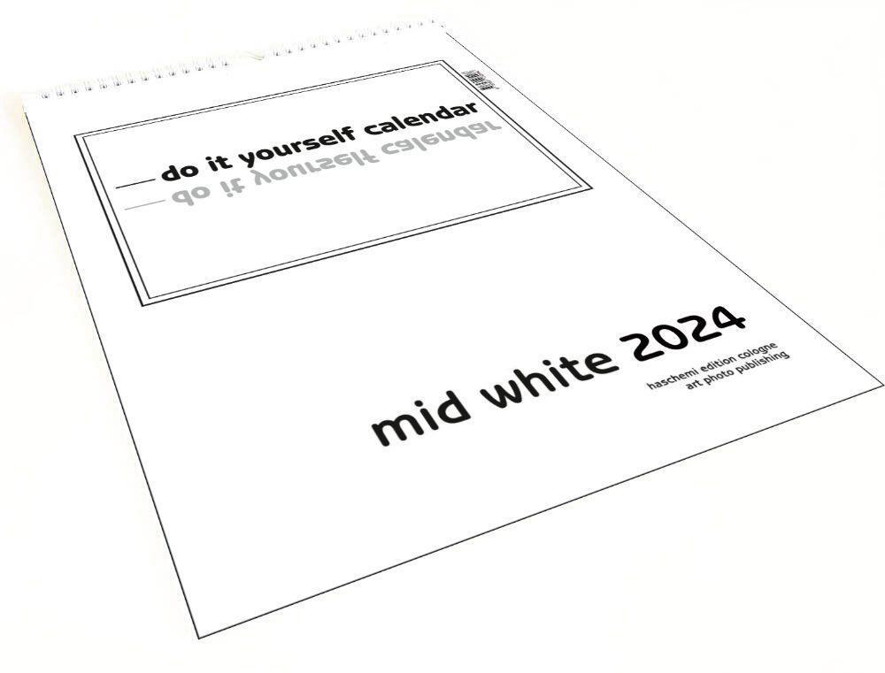 Bild: 9783931282110 | Mini White 2025  Blanko Mini A4 Format | Baback Haschemi | Kalender