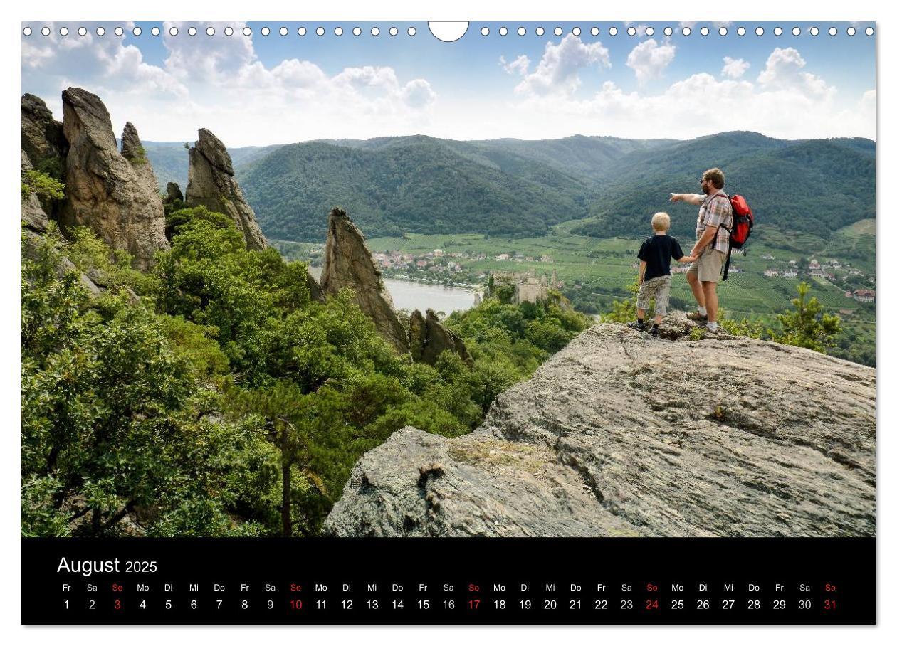 Bild: 9783435701834 | Wachau, Wachau, du Träumerin (Wandkalender 2025 DIN A3 quer),...