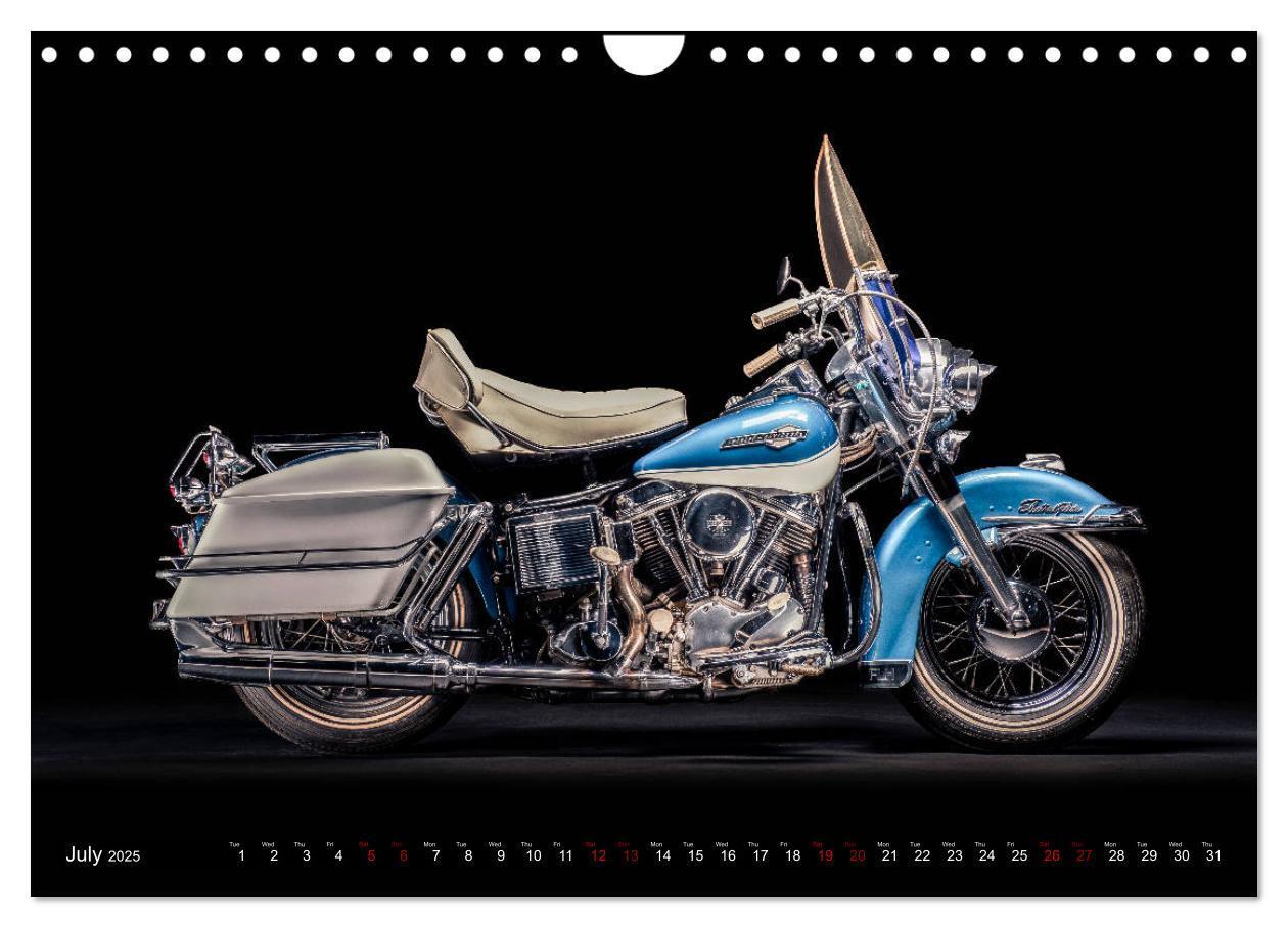 Bild: 9781325944323 | Motorcycle Legends (Wall Calendar 2025 DIN A4 landscape), CALVENDO...