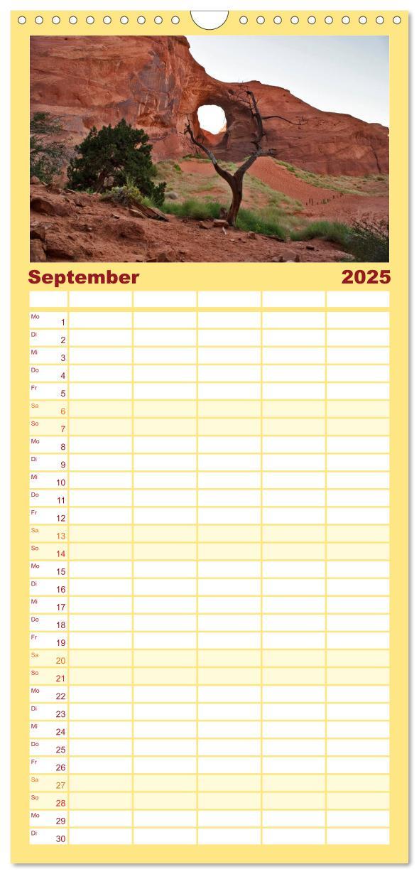 Bild: 9783457118016 | Familienplaner 2025 - Monument Valley mit 5 Spalten (Wandkalender,...