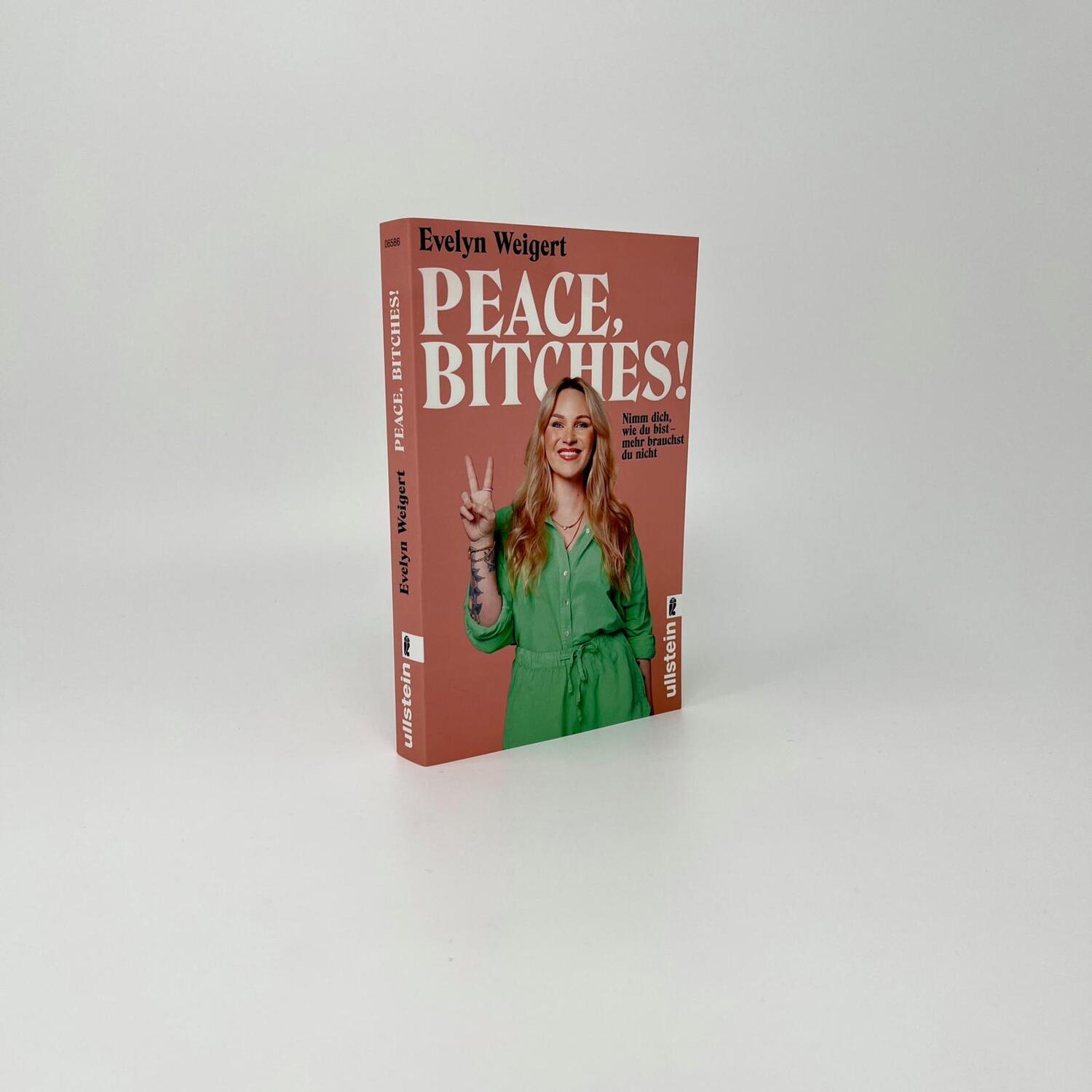 Bild: 9783548065861 | Peace, Bitches! | Evelyn Weigert | Taschenbuch | 240 S. | Deutsch