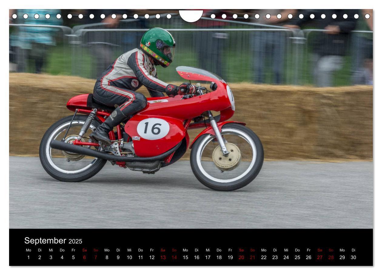 Bild: 9783435393121 | Motorsport Klassiker (Wandkalender 2025 DIN A4 quer), CALVENDO...