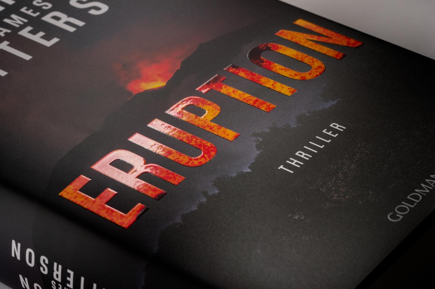 Bild: 9783442317714 | Eruption | Michael Crichton (u. a.) | Buch | 496 S. | Deutsch | 2024