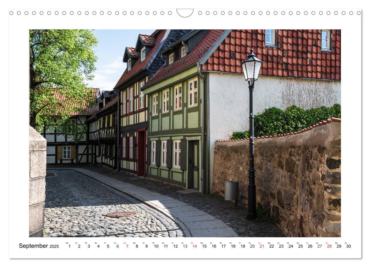 Bild: 9783435235933 | Wernigerode - Die Fachwerkstadt im Harz (Wandkalender 2025 DIN A3...