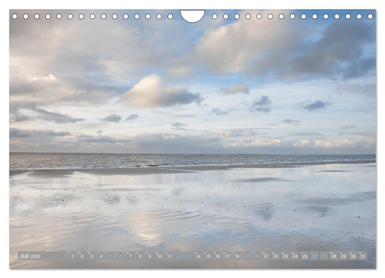 Bild: 9783435073993 | Am Strand von Langeoog (Wandkalender 2025 DIN A4 quer), CALVENDO...