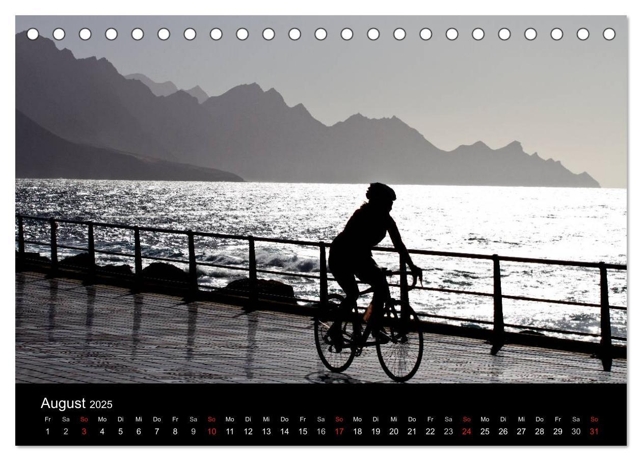 Bild: 9783435643561 | Roadbike Dreams. Traumstraßen in Europa (Tischkalender 2025 DIN A5...