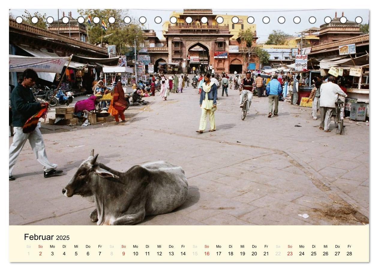 Bild: 9783435728114 | Alltagsleben in Indien (Tischkalender 2025 DIN A5 quer), CALVENDO...