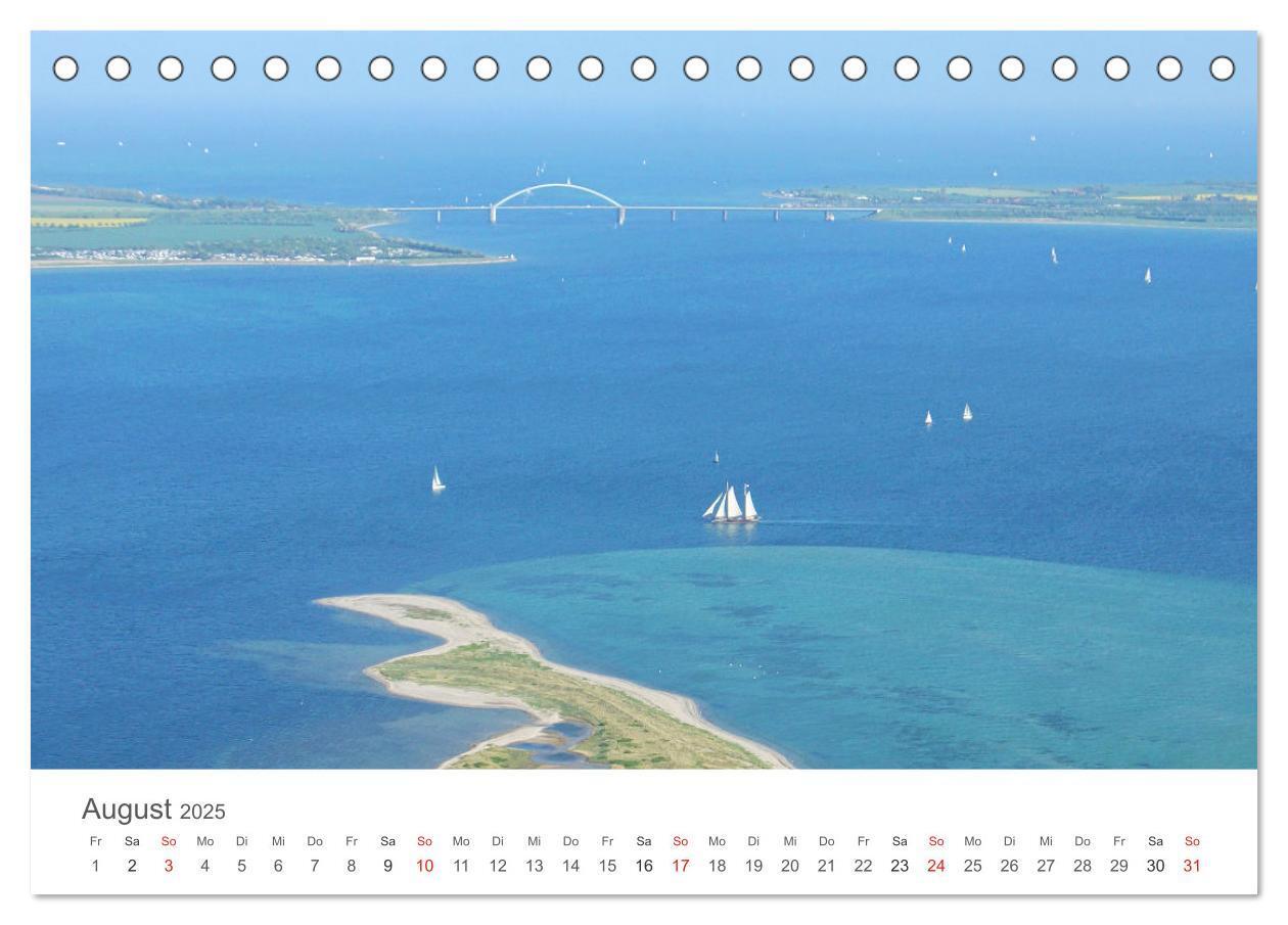 Bild: 9783435095964 | Fehmarn aus der Luft (Tischkalender 2025 DIN A5 quer), CALVENDO...