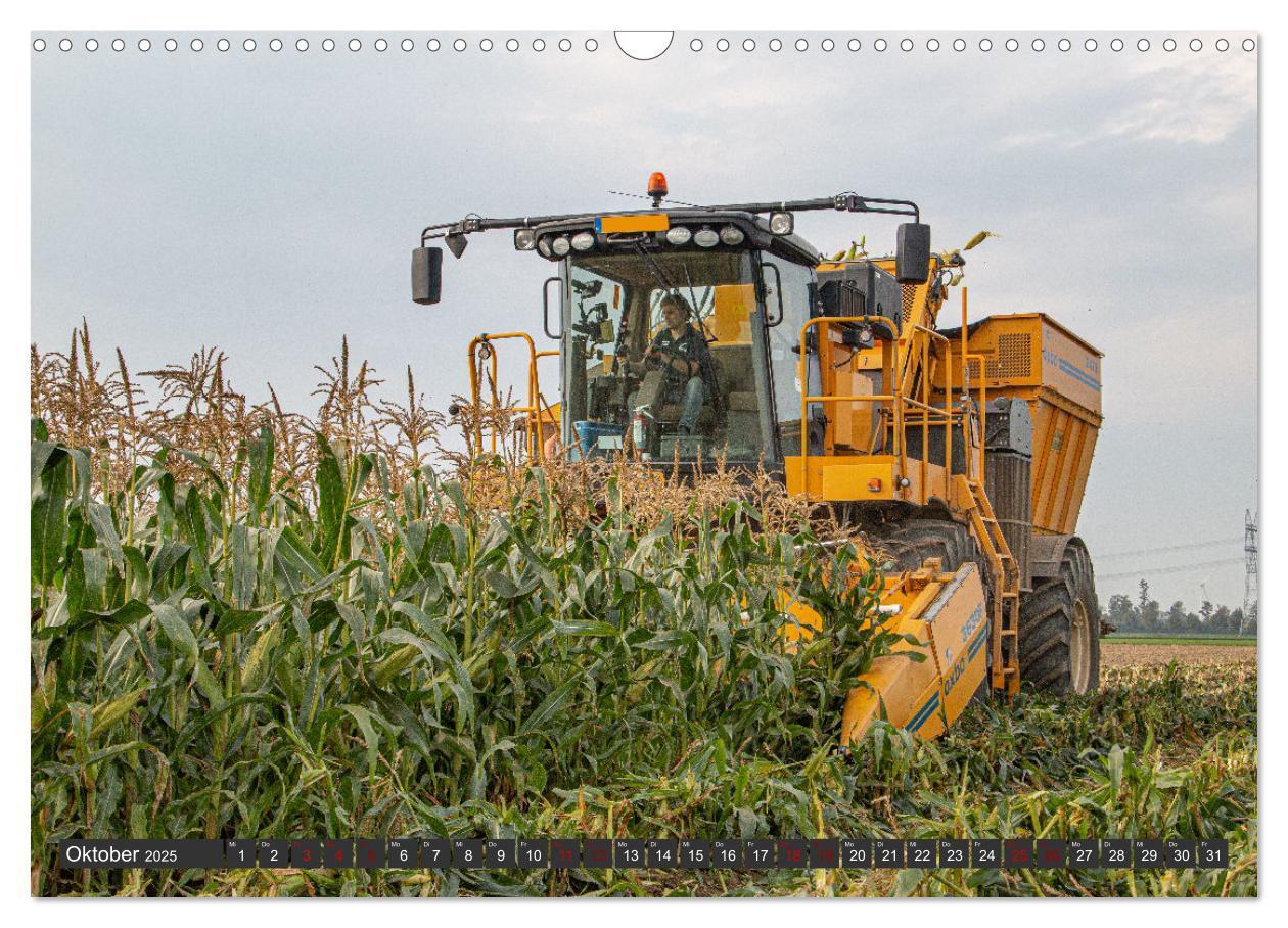 Bild: 9783383996160 | Landtechnik im Einsatz (Wandkalender 2025 DIN A3 quer), CALVENDO...