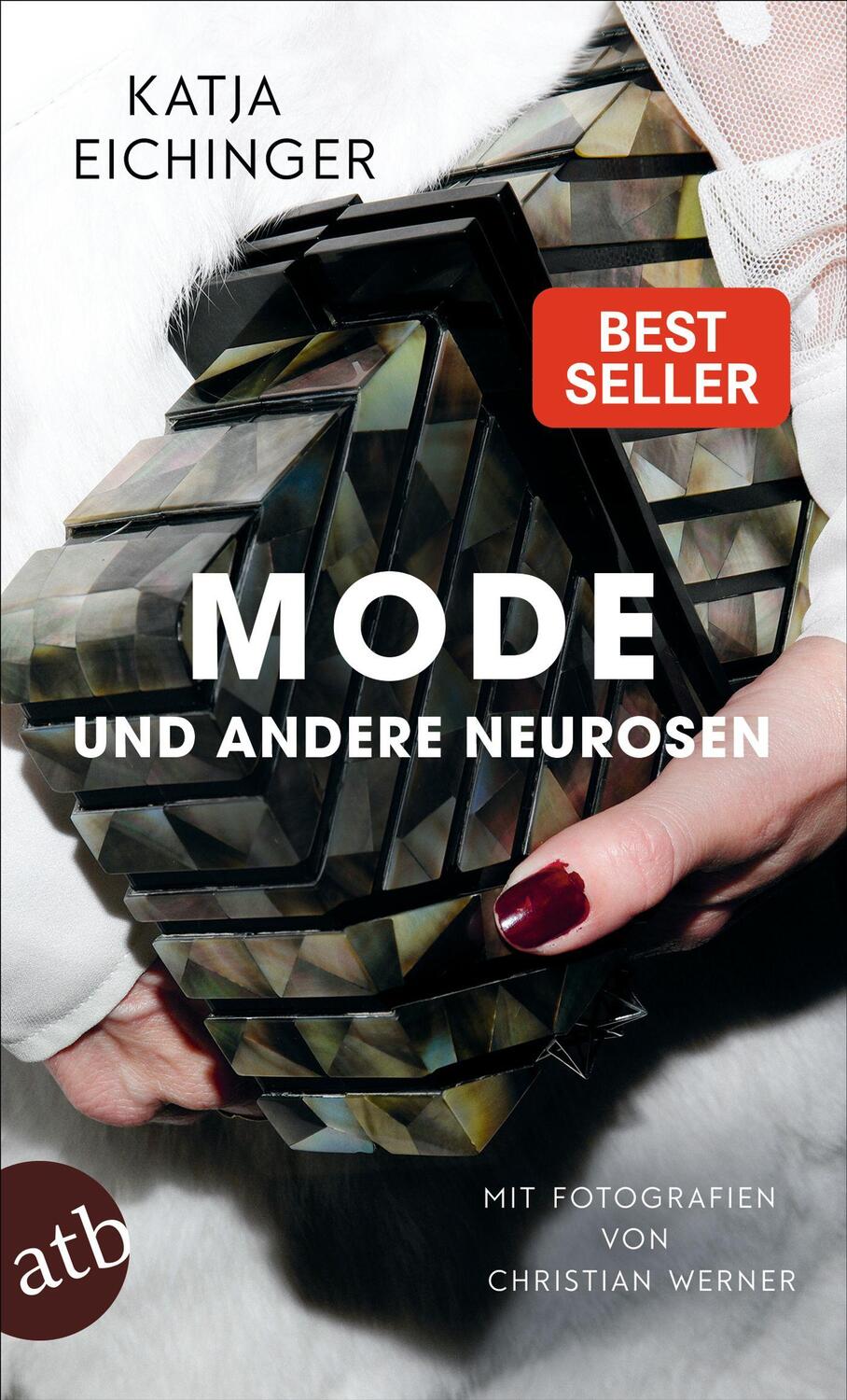 Cover: 9783746639314 | Mode und andere Neurosen | Essays | Katja Eichinger | Taschenbuch