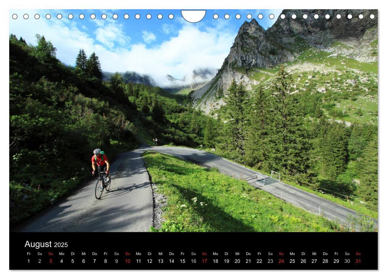 Bild: 9783435625819 | Alpenpässe auf dem Rennrad "Himmlische Serpentinen" (Wandkalender...