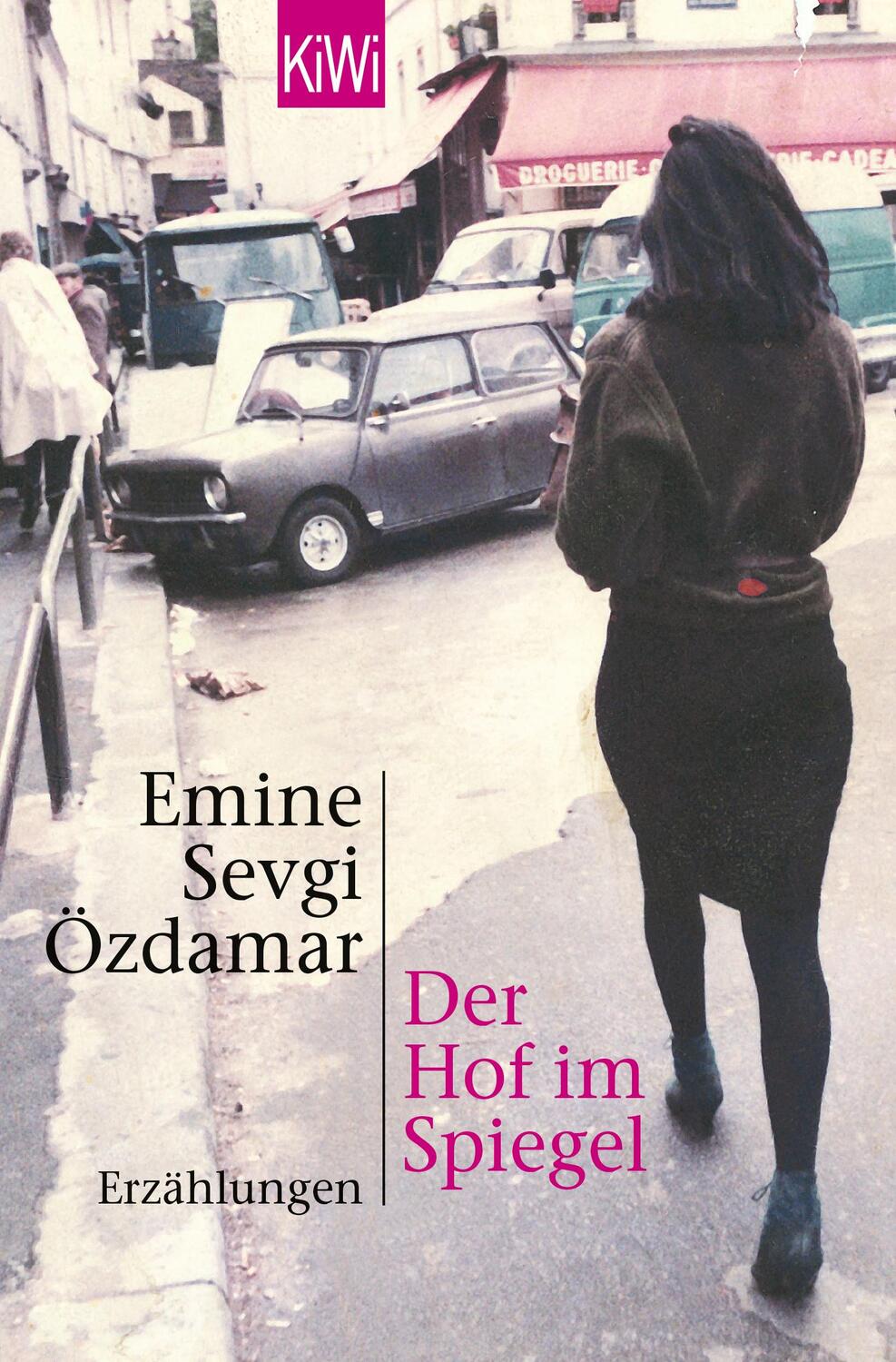 Cover: 9783462030013 | Der Hof im Spiegel | Erzählungen | Emine Sevgi Özdamar | Taschenbuch
