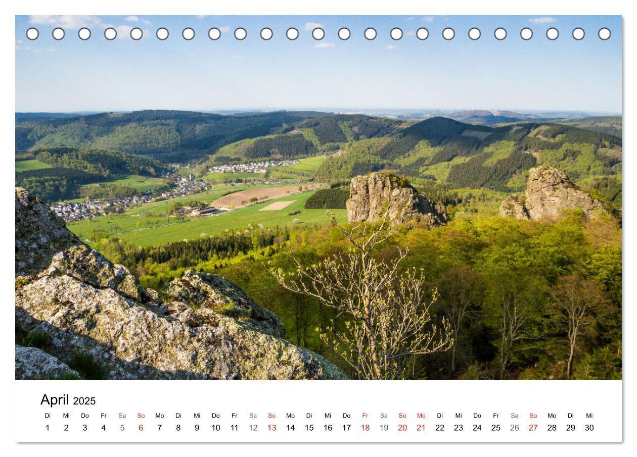 Bild: 9783383995446 | SAUERLAND ¿ Besondere Orte (Tischkalender 2025 DIN A5 quer),...