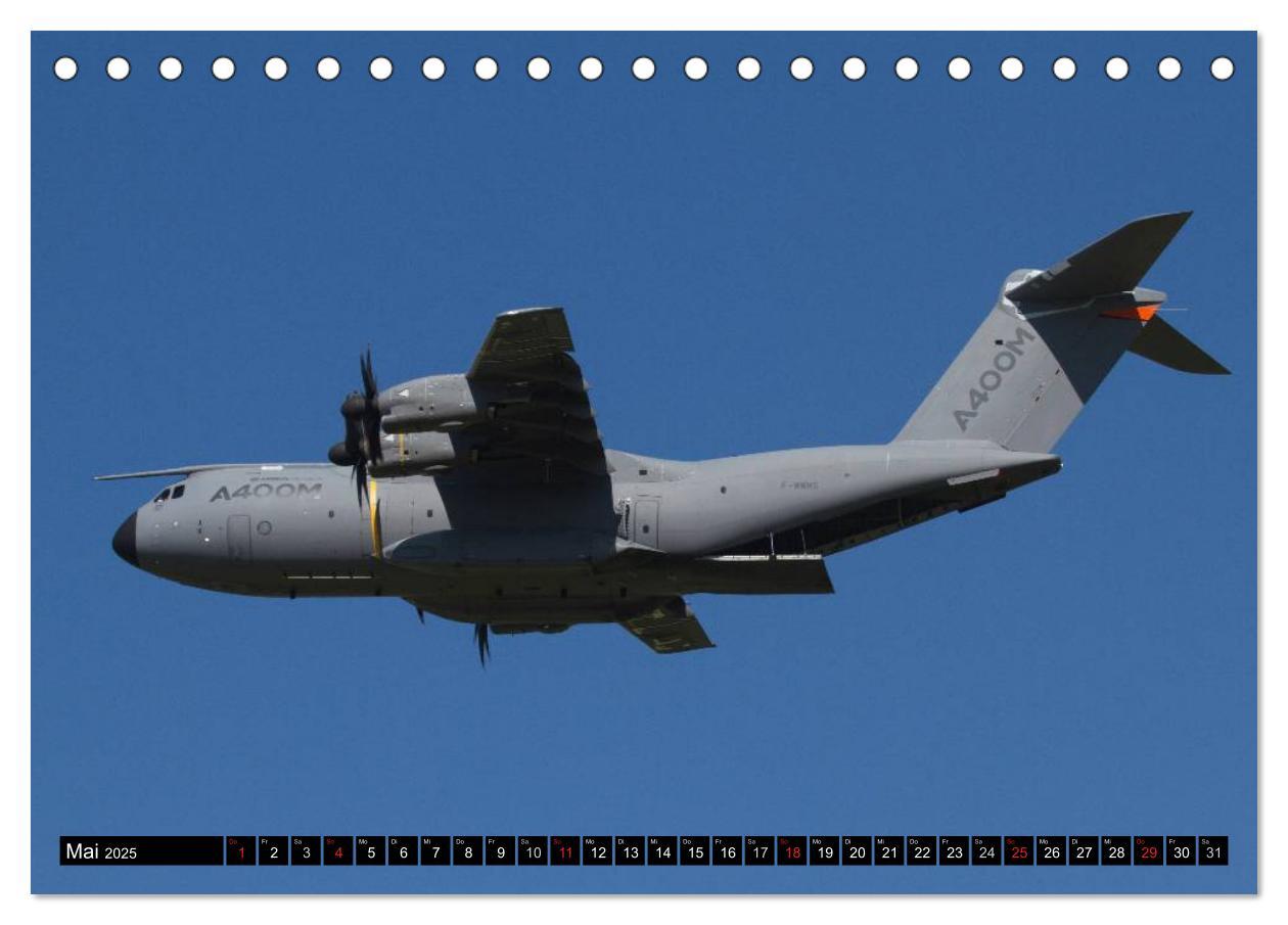 Bild: 9783435469765 | Augenblicke in der Luft: Airbus A400M (Tischkalender 2025 DIN A5...