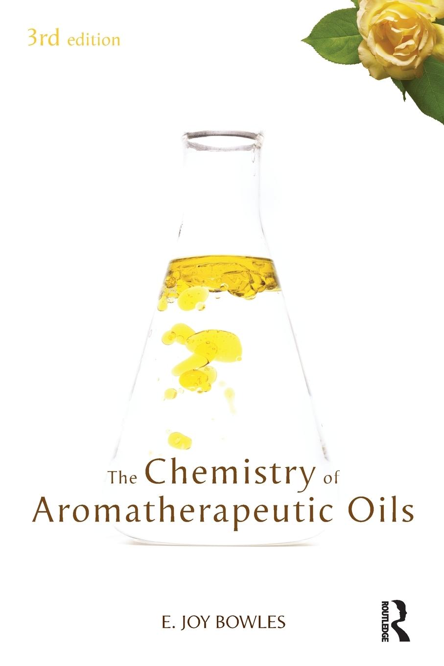 Cover: 9781741140514 | Chemistry of Aromatherapeutic Oils | E Joy Bowles | Taschenbuch | 2003