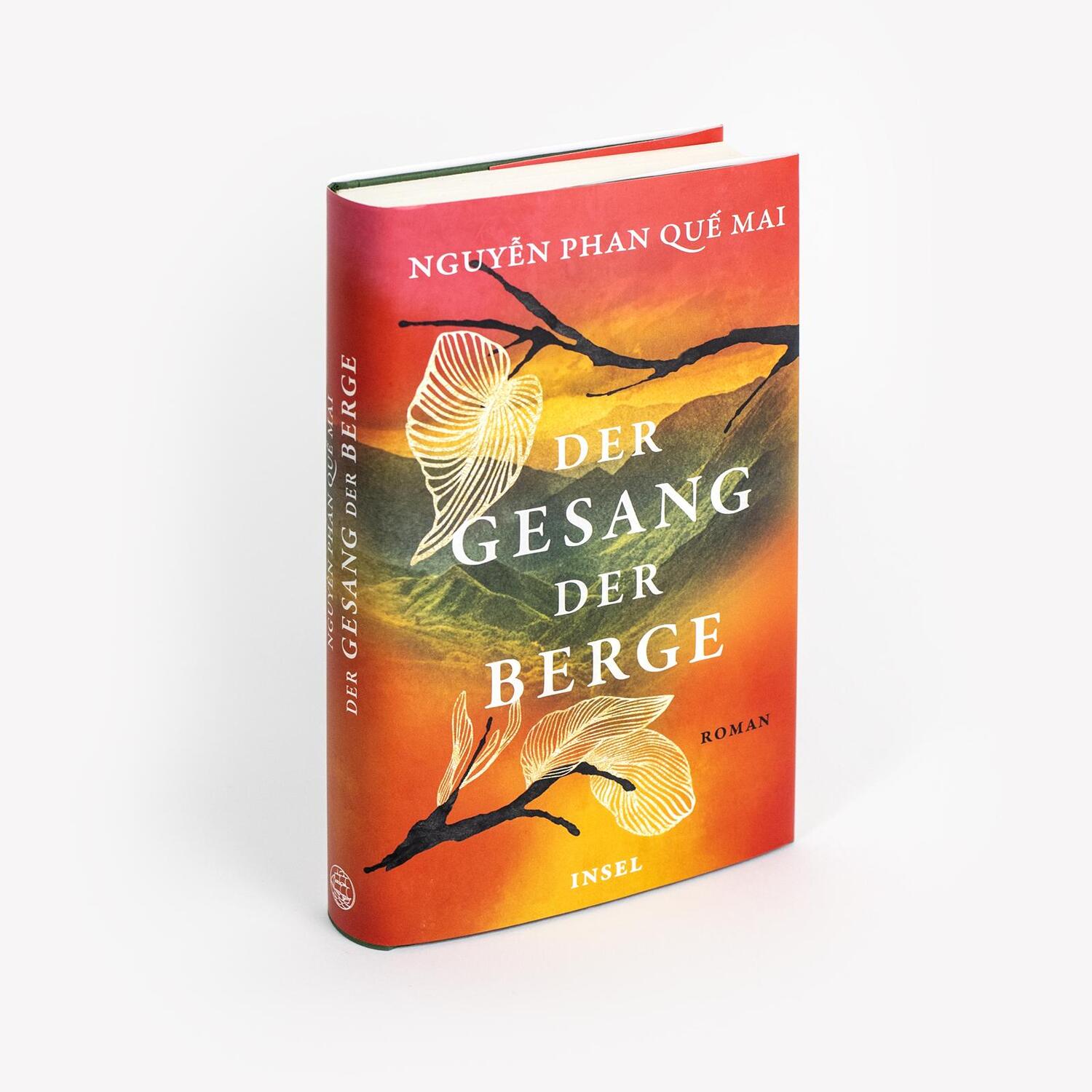 Bild: 9783458179405 | Der Gesang der Berge | Roman | Nguyen Phan Que Mai | Buch | 429 S.