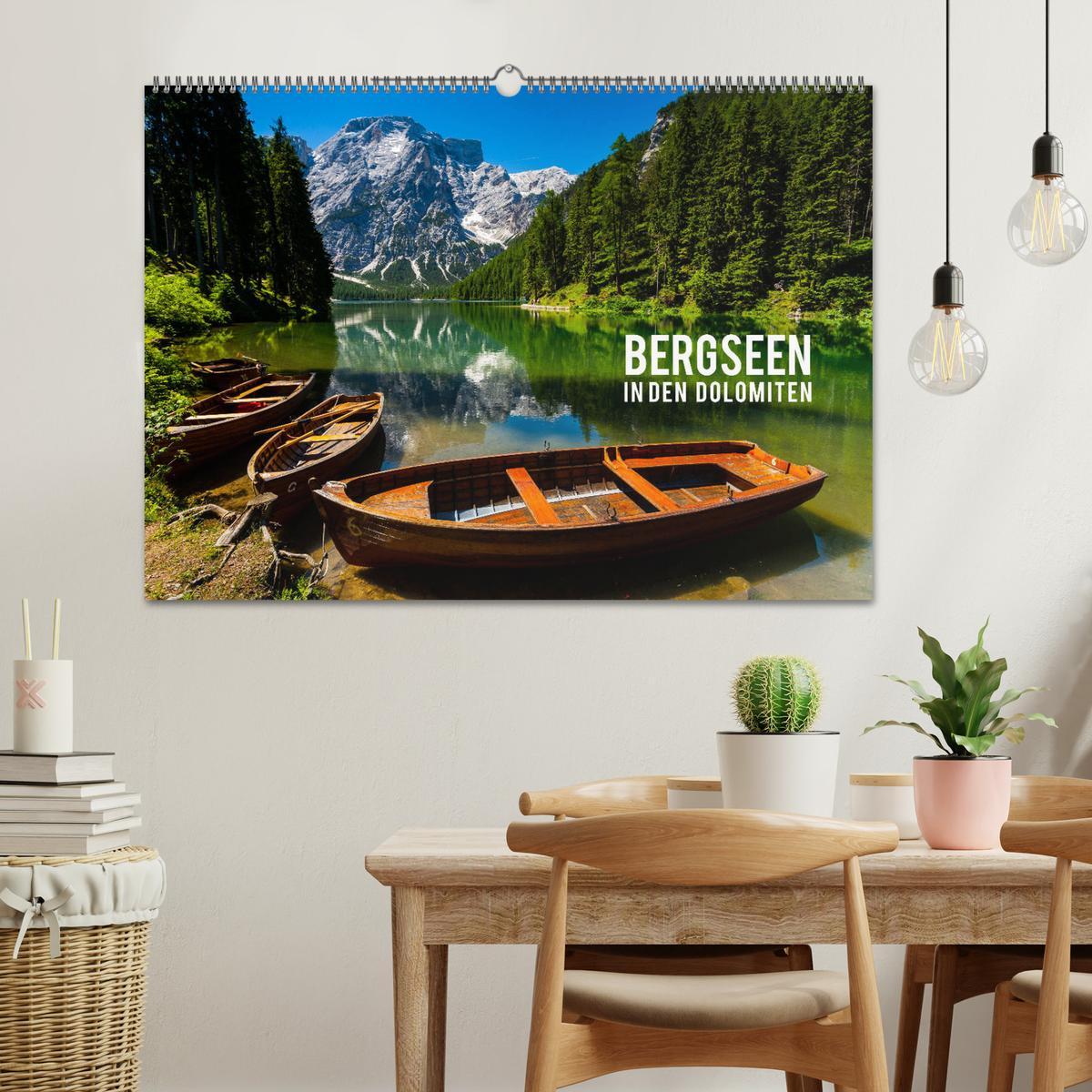 Bild: 9783435292578 | Bergseen in den Dolomiten (Wandkalender 2025 DIN A2 quer), CALVENDO...