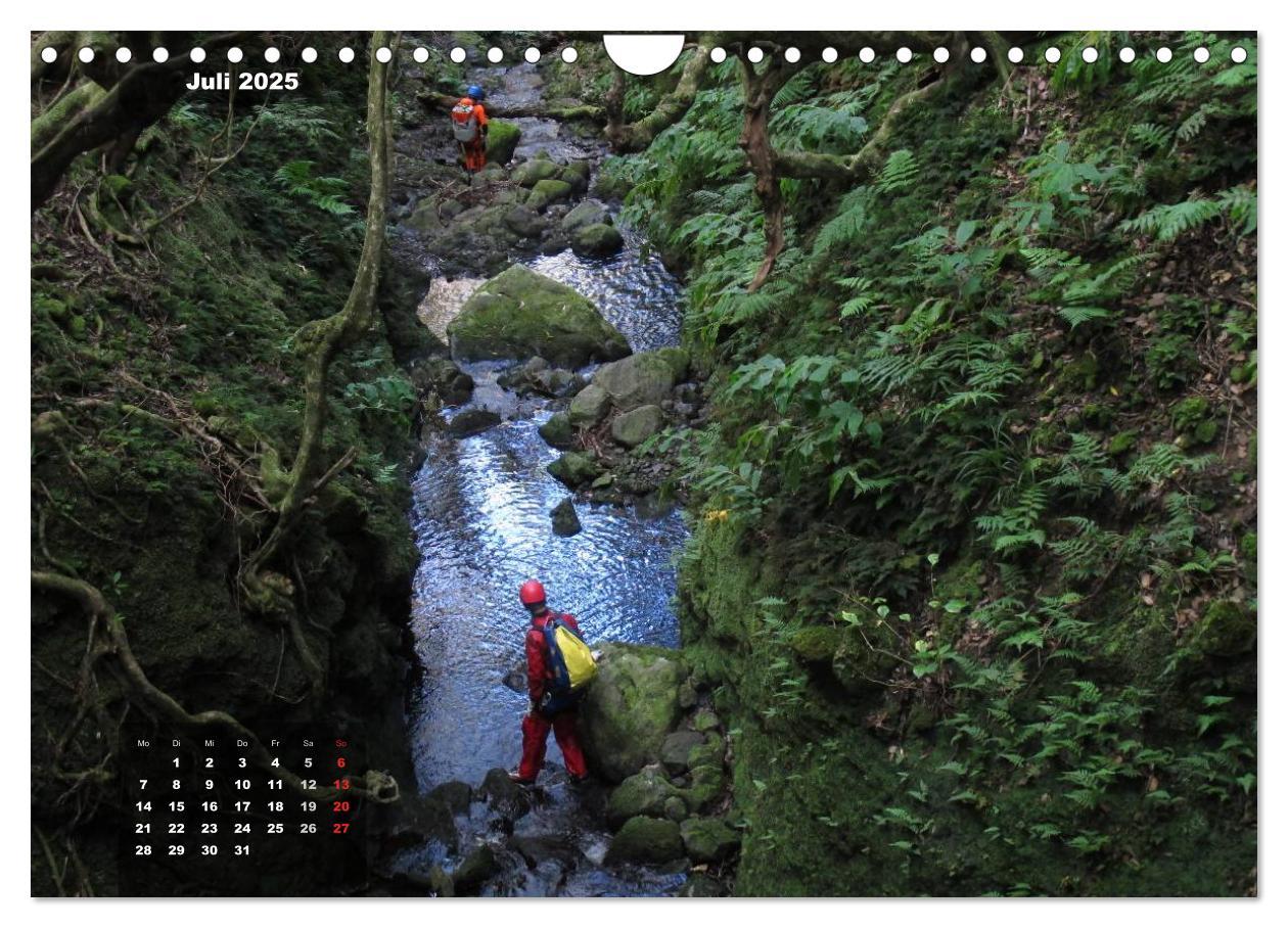 Bild: 9783435630561 | Abenteuer Canyoning (Wandkalender 2025 DIN A4 quer), CALVENDO...