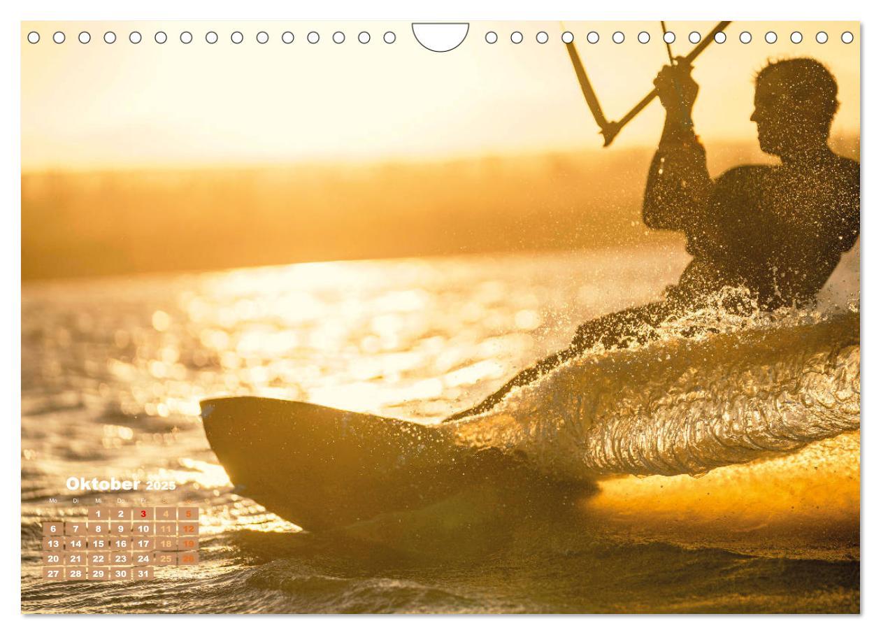 Bild: 9783457161364 | Kitesurfen: Mit Drachen am Meer (Wandkalender 2025 DIN A4 quer),...