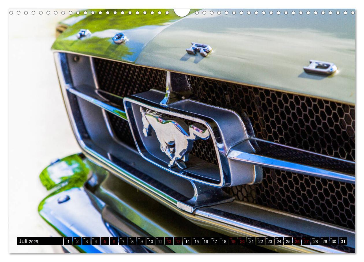 Bild: 9783435335152 | Ford Mustang - Die Legende (Wandkalender 2025 DIN A3 quer),...