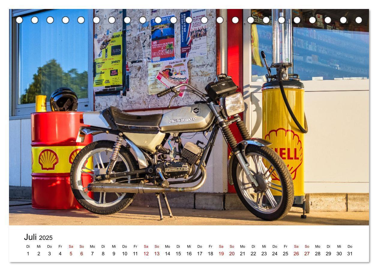 Bild: 9783383787881 | Zündapp-Träume (Tischkalender 2025 DIN A5 quer), CALVENDO...