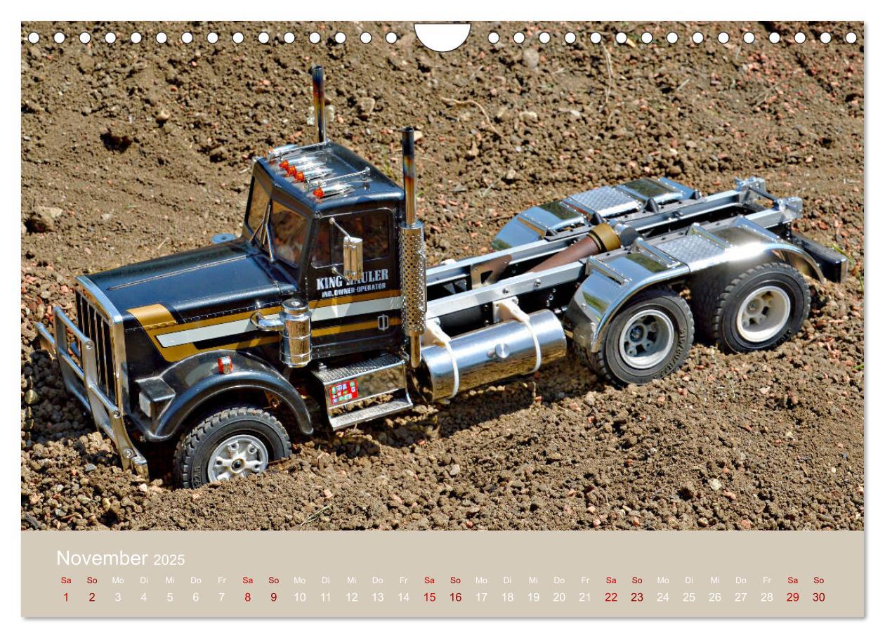 Bild: 9783435359080 | LKW Modelle beim Dampfmodellbautreffen in Bisingen (Wandkalender...