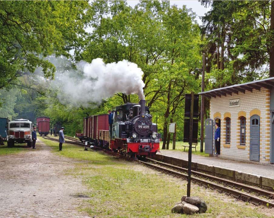 Bild: 9783613717022 | Reichsbahnflair | Bahnland DDR | Günther Feuereißen | Buch | 160 S.